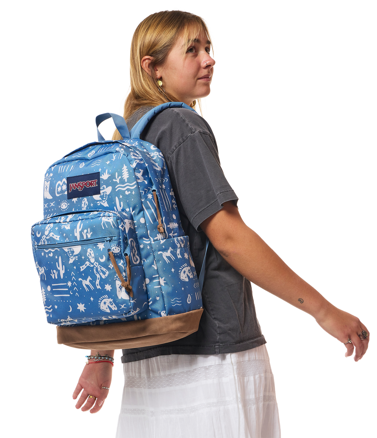 right-pack-c9 JS0A4QVAA0S-MODEL.png