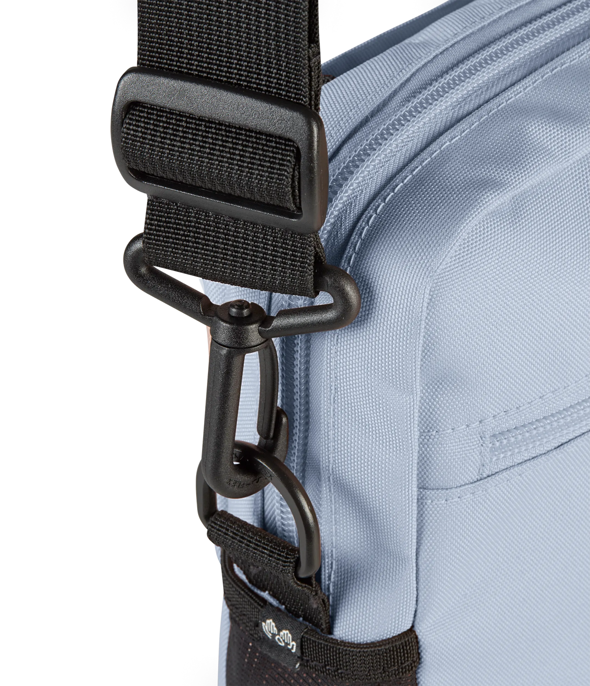 central-adaptive-crossbody-r0 JS0A7ZNB7G7-DET4.webp
